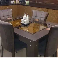 میز ناهار خوری