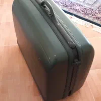 چمدان مسافرتی