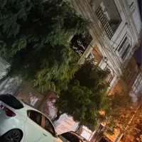 فروش-مغازه-110-متر-مرکز-شهر-سقف-چهار-متر