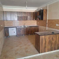 آپارتمان ۱۰۰ متری واقع در هشت بنگله فاز ۲