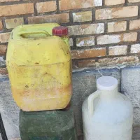 دبه|ظروف نگهدارنده، پلاستیکی، یک‌بارمصرف|کاشان, پامنار|دیوار