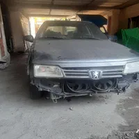 پژو روآ