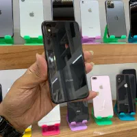 اپل iPhone XS با حافظهٔ ۲۵۶ گیگابایت درحدنو