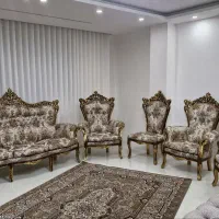 مبل سلطنتی|مبلمان خانگی و میز عسلی|میانه, |دیوار