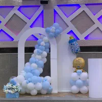 بادکنک‌آرایی حرفه‌ای تولد و تم‌های خاص قیمت مناسب