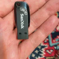 فلش 16گیگ به فروش میرسد