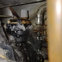 تعمیر و اسیدشویی آبگرمکن و پکیج