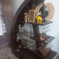 ویترین بادبانی با لامپ هالوژن و شیشه بدون خط و خش|بوفه، ویترین، کنسول|مبارکه, |دیوار