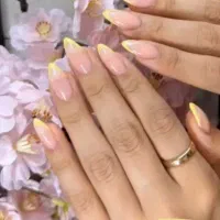 کاشت ناخن انجام میشودوآموزش تخصصی ناخن و آموزش مژه|خدمات آرایشگری و زیبایی|مشهد, مهدی آباد|دیوار