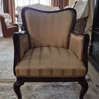 یک دست مبل سالم تمام چوب
