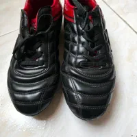 کفش فوتبال چمنی اصل