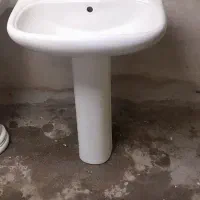 ۲عدد روشویی مارک چینی کر سالم|لوازم سرویس بهداشتی|نسیمشهر, |دیوار