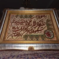 ون یکاد تابلو فرش دستبافت گل ابریشم ابعاد ۶۵ در ۷۰