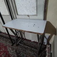 میز خیاطی و سردوز تمیز