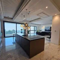 ۱۶۸ متر۳ خواب لوکس بی نظیر(۲پارکینگ باکس)