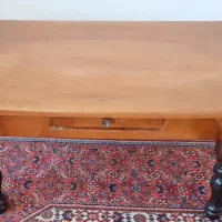 میز تحریر کوچک