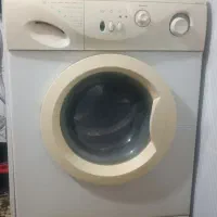 لباسشویی و جارو برقی ومیز تلویزیون