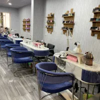 اجاره ی صندلی ناخن و مژه در سالن بی حاشیه|اجارهٔ دفتر کار، اتاق اداری، مطب|تهران, نازی‌آباد|دیوار