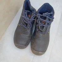 کفش کار سایز ۴۴ بسیار محکم|کیف، کفش، کمربند|فاضل آباد, |دیوار
