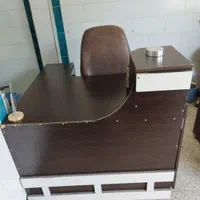 سه عدد میز(مدیریت،منشی،کامپیوتر)