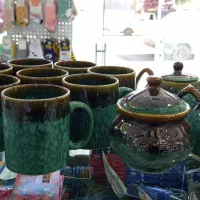 قوری  و قندان و لیوان