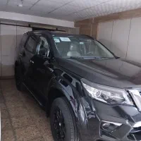 نیسان ترا فول مشکی با کیت بدنه