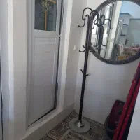 جالباسی ایستاده