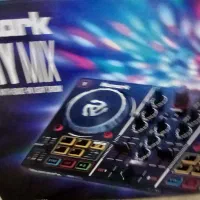 فروش کنترلر دی جی نیومارک Party Mix در حد نو