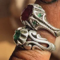 انگشتر یاقوت وزمرد|جواهرات|خمینی‌شهر, |دیوار