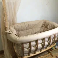 گهواره وتخت نوزاد چوبی