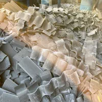 ضایعات ورق سیمانی لوله سیمانی شکسته دو تیکه