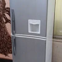 یخچال فروشی در حد و بسیار جادار