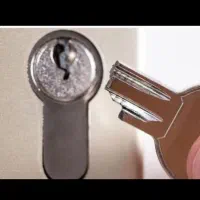 قفل و کلید کلید سازی شبانه روزی کلید سازی