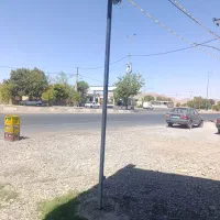 نگهبان معدن یا کارخانه هستم