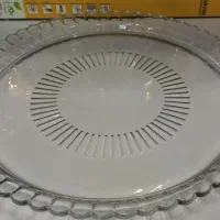 دیس شیشه ای و کفش