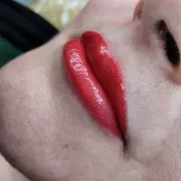 تخفیف ویژه برای شیدینگ لب