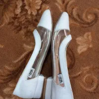 کفش|کیف، کفش، کمربند|آستانه اشرفیه, |دیوار