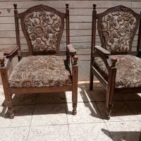 مبل قدیمی کارکرده