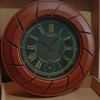 ساعت دیواری