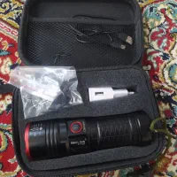 چراغ قوه ی زوم دار اسمال سان t229
