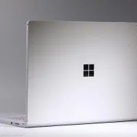 لپ‌تاپ مایکروسافت i7