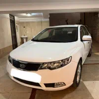 سراتو مدل ۹۶ کم کار سفید