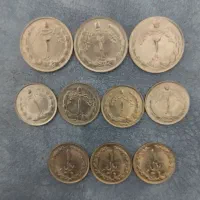 سکه۱ریالی جمهوری وپهلوی و۲ریالی پهلوی نو وبانکی