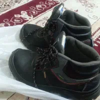 نیمبوت ایمنی (معاوضه)سایز۴۲|کیف، کفش، کمربند|کرمانشاه, |دیوار