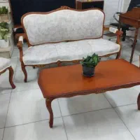 مبل کلاسیک به دلیل تغییر شغل نصف قیمت