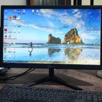 کادر آموزشی کامپیوتر