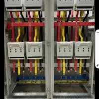 مونتاژ و طرح‌های تابلو های برق صنعتی سه فاز