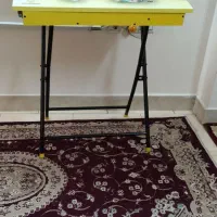 میز تحریر کودک. تاشو. سالم