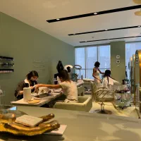 استخدام ناخنکار با سابقه
