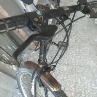 دوچرخه|دوچرخه، اسکیت، اسکوتر|سنگر, |دیوار